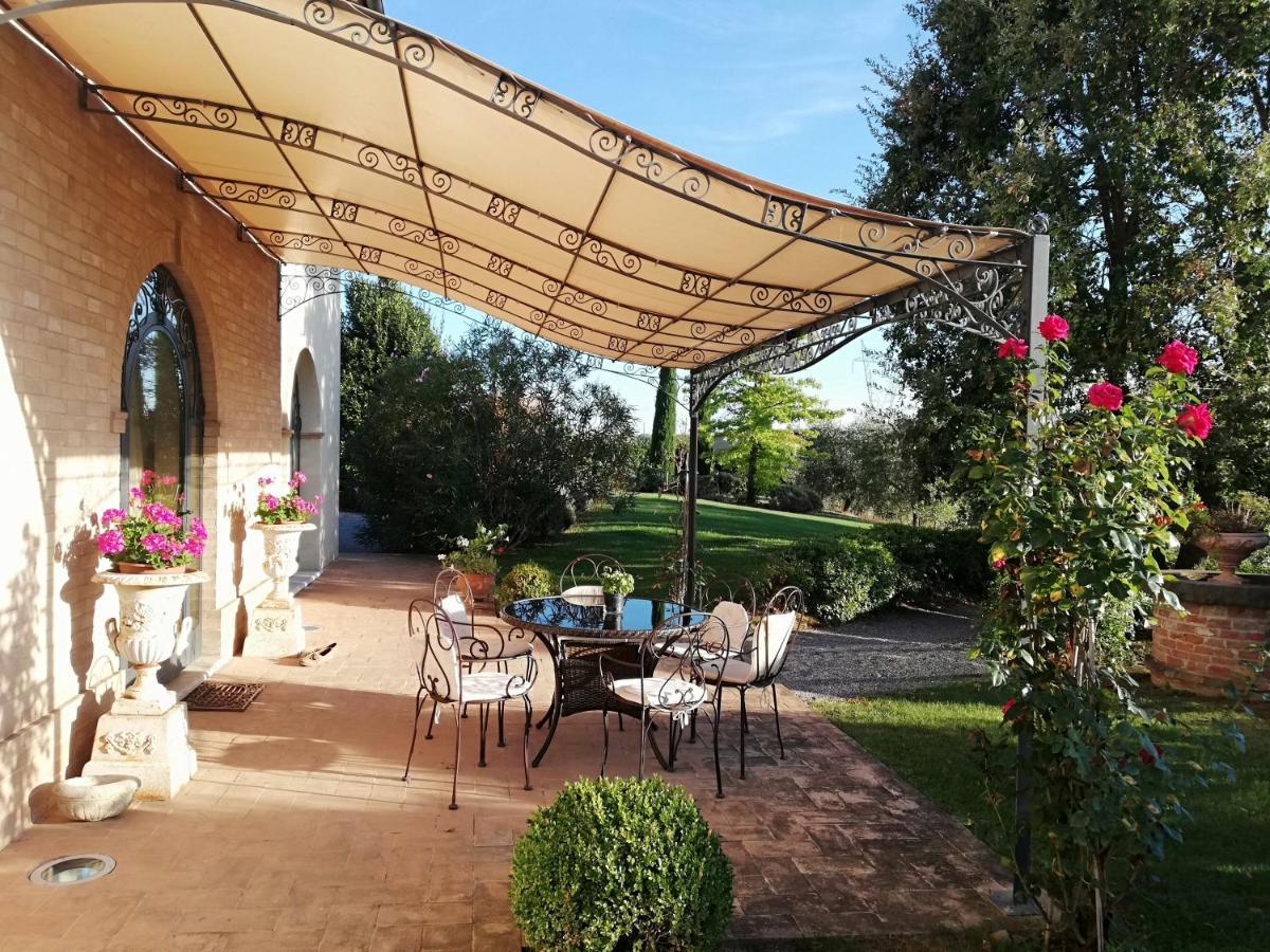 Villa La Valiana - Full Estate In Montepulciano - Heated Pool Valiano Экстерьер фото